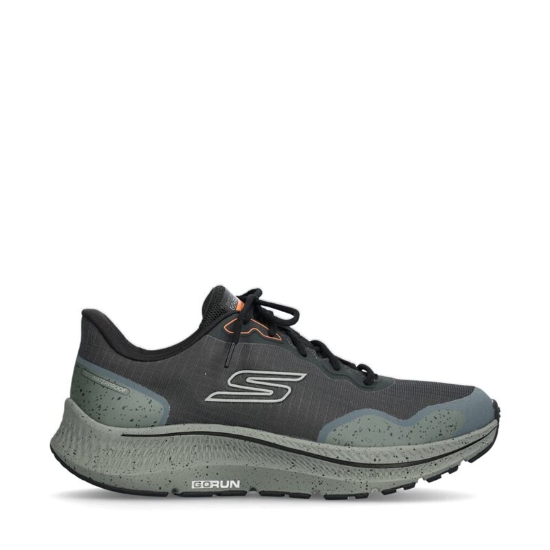 220874 Go Run Sneakers